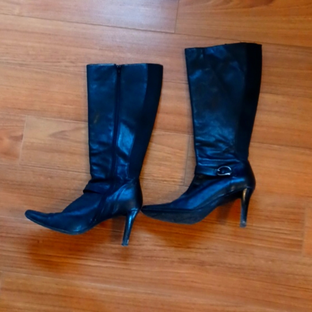 Eddie Bauer black high boots leather
